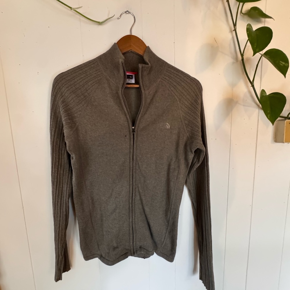 The North Face Women's Olive Zip-Up Cardigan